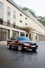 Skoda Superb 2008 года